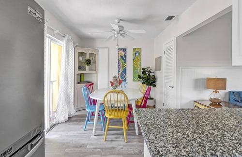 Anna Maria House | Flirty Flamingo Cottage Updated beach cottage, moments from the sand, w/pool!