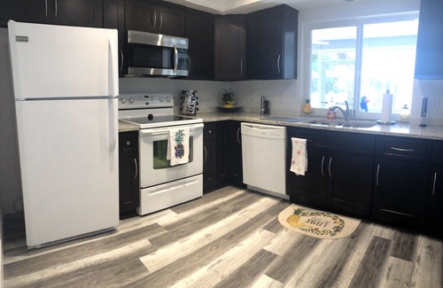 Coral Ridge Isles House | Fort Lauderdale - Private Property, Close to the beach!