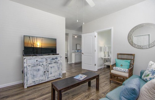 Clearwater Beach House | Frenchy's Cottages on East Shore 486 home