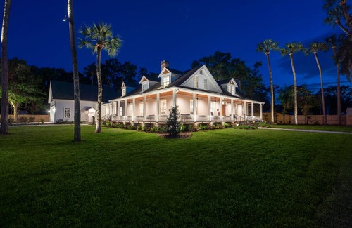 Lincolnville House | Fully Restored Historic Luxury Home Griffin Estate