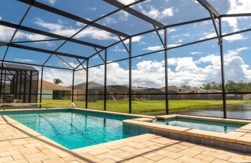 Crystal Cove House | Gated Community, Private Pool And Game Room Near Disney!