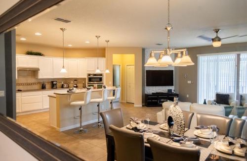 Crystal Cove House | Gated Community, Private Pool And Game Room Near Disney!