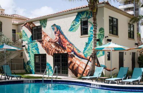 Mid Beach Hostel | Generator Miami