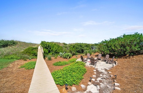 Cape San Blas House | Gift From the Sea: Beachfront 5 BR North Cape Home- Sleeps 12, Priv. Pool!