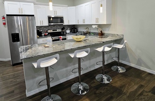 Westminister House | Golden Leaf is a property in which you will feel like home.