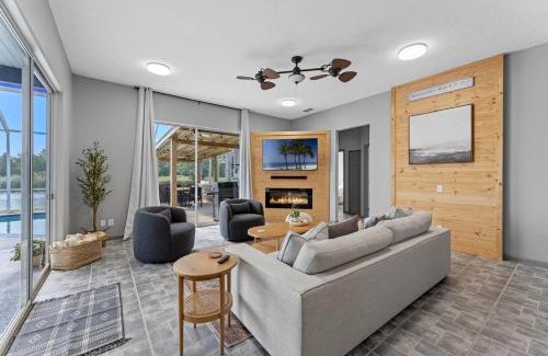 Ridgewood Lakes House | Golf Oasis-Game Room-Pool-Disney South Face Pool