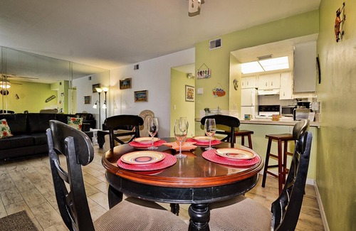 Bay Esplanade Condo | Gone Beaching 202 Condo in the Heart of Everything
