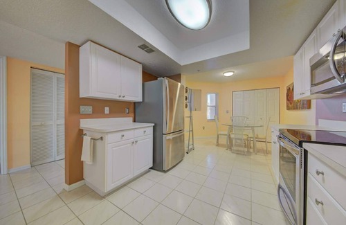 Port Canaveral Condo | Gorgeous condo steps from the beach