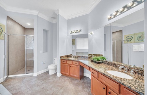 Reunion House | Gorgeous Family Villa With Games Room and Covered Pool