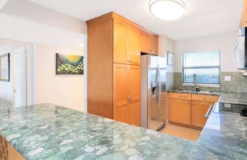 Port Canaveral Condo | Gorgeous Oceanfront Corner Unit Condo w/Dual Balconies & Panoramic Views! 🌴
