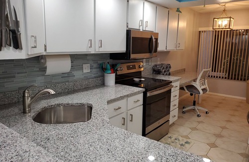 Holmes Beach Condo | Great Island Getaway!
