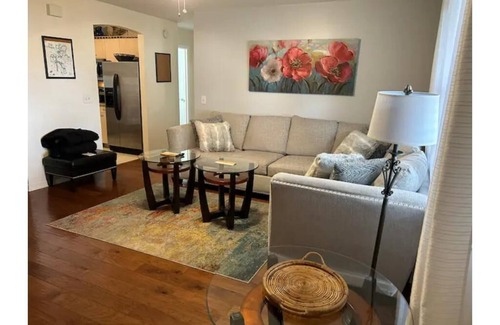 Lady Lake House | Great Location!