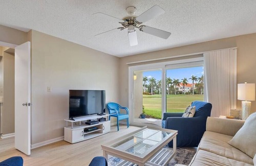 St. Petersburg Condo | Ground Floor Vista Verde West 5-133