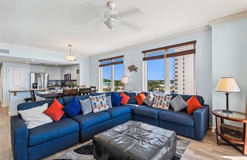 Long Beach Condo | Gulf Front Corner Unit Fantastic Views Free Beach Service!