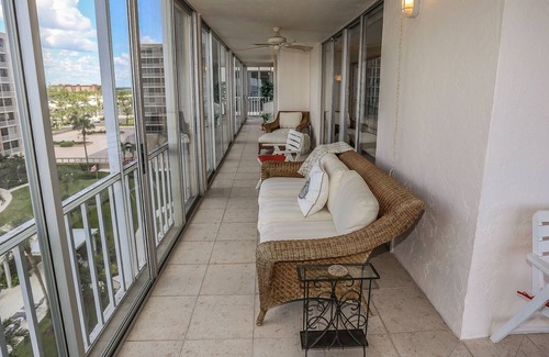 South Island Condo | Gulf front condo w. incredible views, resort pool