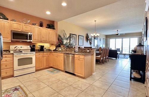 Clearwater Beach Condo | Harborview Grande 701 Stunning Bay Views