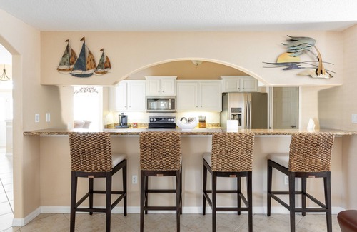 Englewood East House | -Heated Pool-Arcade/Games-Bar-Fenced Yard-BBQ-6 Mi to Beach-