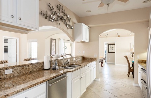 Englewood East House | -Heated Pool-Arcade/Games-Bar-Fenced Yard-BBQ-6 Mi to Beach-