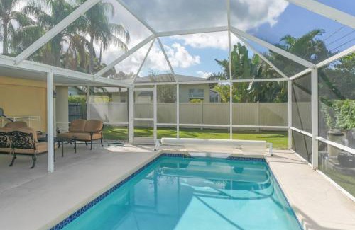 Sarasota House | Heated Pool Home - Perfect Location - Walk to Beach, Restaurants and More!