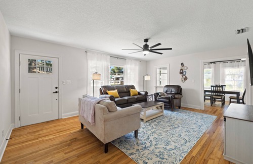 Seminole Heights House | Home In The Heart of Tampa