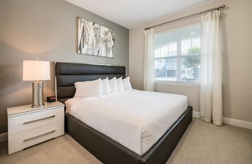 West Kissimmee House | Home Near Disney With Air Hockey Table And Waterpark & Resort Access At Encore Resorts Reunion - 241Bu