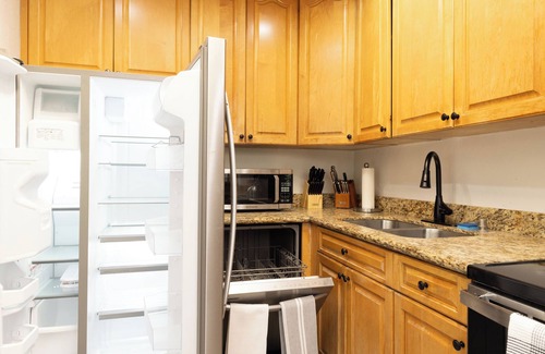 Coral Terrace House | Hot tub | Minigolf | 10 ppl | BBQ