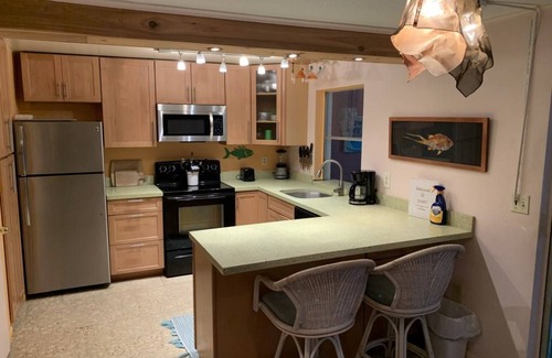 New Smyrna Beach House | House ∙ 2 bedrooms ∙ 6 guests