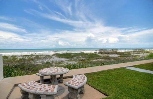 Crescent Beach House | House ∙ 2 bedrooms ∙ 4 guests