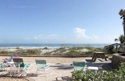 Crescent Beach House | House ∙ 2 bedrooms ∙ 6 guests