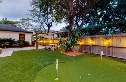 Poinciana Park House | House ∙ 2 bedrooms ∙ 4 guests