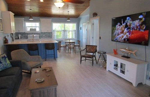 Eden Pines House | House ∙ 2 bedrooms ∙ 4 guests