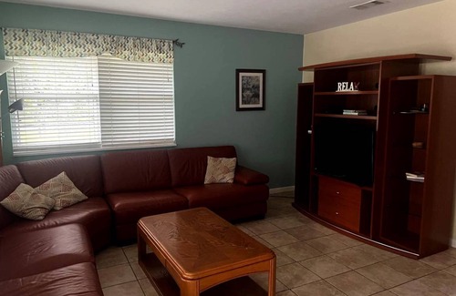 Salt Springs House | House ∙ 2 bedrooms ∙ 4 guests