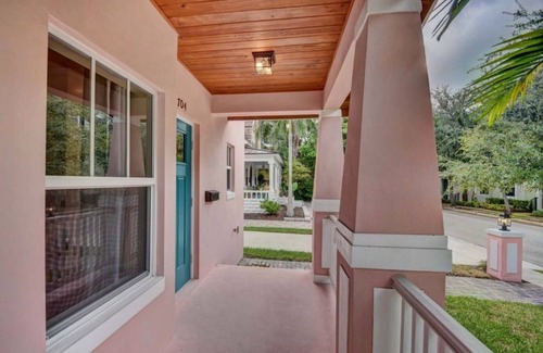 Grandview Heights House | House ∙ 3 bedrooms ∙ 6 guests