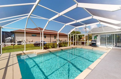 Edgewater House | House ∙ 3 bedrooms ∙ 6 guests
