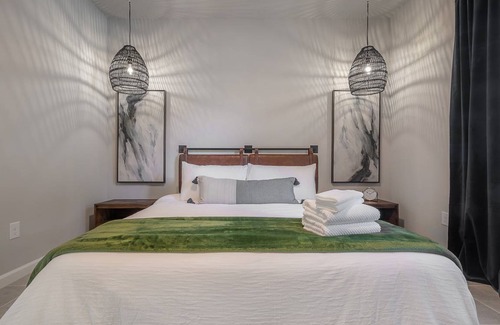 Ybor City House | House ∙ 3 bedrooms ∙ 10 guests
