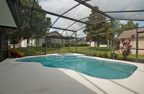 Greater Groves House | House ∙ 4 bedrooms ∙ 10 guests