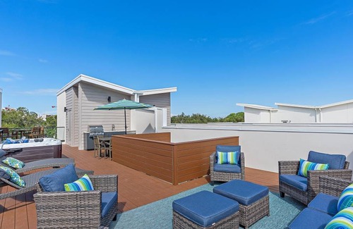 Downtown House | House ∙ 4 bedrooms ∙ 10 guests