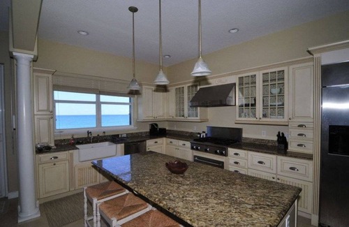 Aquarina House | House ∙ 4 bedrooms ∙ 8 guests