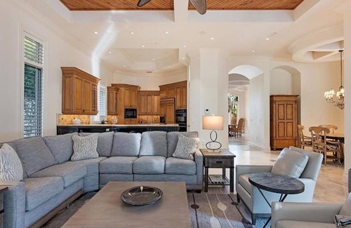 Old Naples House | House ∙ 5 bedrooms ∙ 10 guests