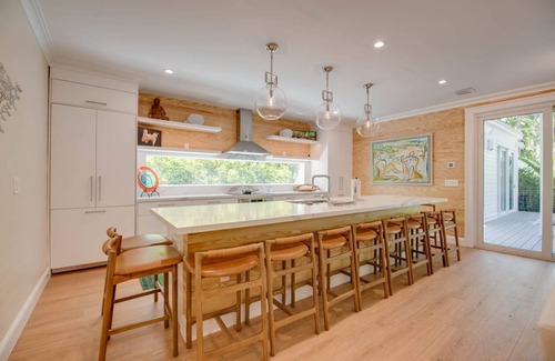 Historic Seaport House | House ∙ 6 bedrooms ∙ 12 guests