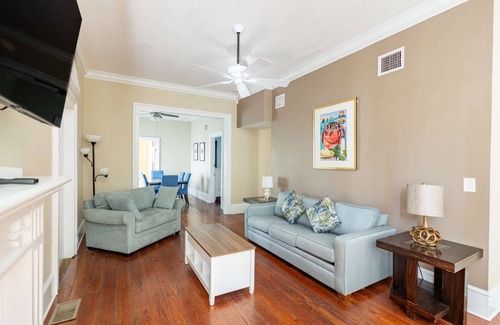 Historic Seaport House | House ∙ 7 bedrooms ∙ 19 guests