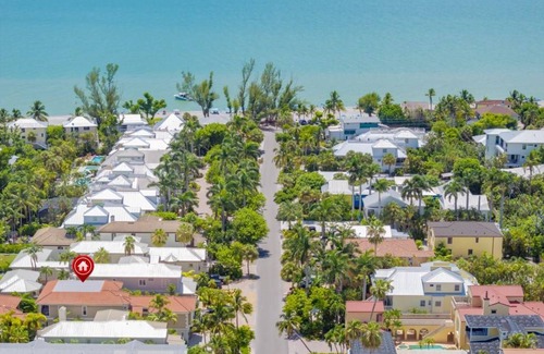 Captiva House | House ∙ 7 bedrooms ∙ 14 guests