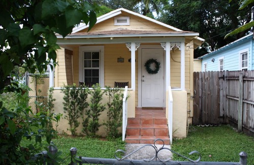 Southwest Coconut Grove House | I. Historic Home Key West style in Coconut Grove Yellow House
