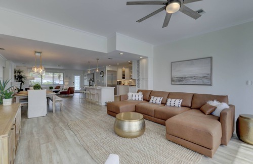 Fort Lauderdale House | Incredibly beautiful intracoastal views heated pool, minutes from the beach