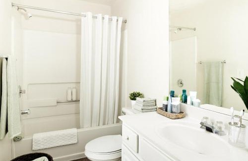 Southside Hotel | InTown Suites Extended Stay Jacksonville FL - Baymeadows