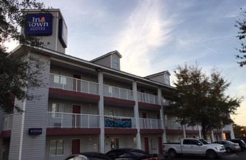 Orange Park Hotel | InTown Suites Extended Stay Jacksonville FL - Orange Park