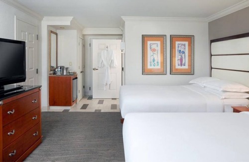 Park Shore House | Just What You Were Looking For! Three Units Near Naples Pier, w/ FREE Parking!