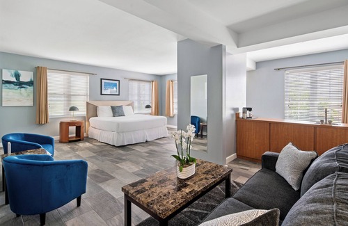 South Beach Hotel | Kasa La Flora and Impala Miami Beach