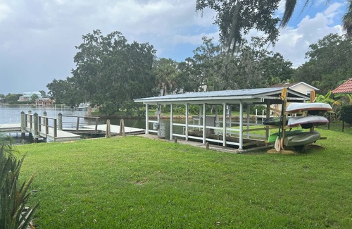 Crystal River House | King's Bay Vacation Home