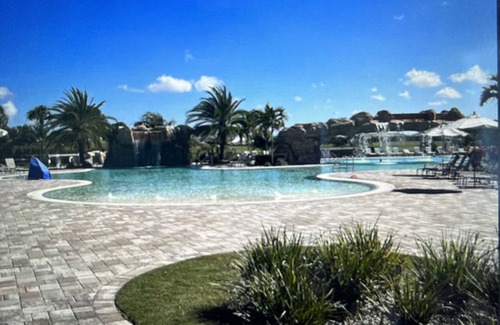 Lakewood Ranch Condo | Lakewood National Golf Club, Lakewood Ranch, FL. nVeranda